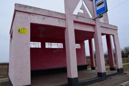 В Ванновском поселении устанавливают таблички с расписанием автобусов 